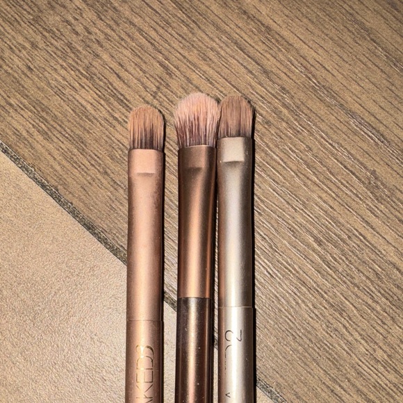Urban Decay Metallic Eyeshadow Brushes Set - Picture 2 of 4